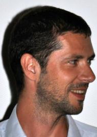 梅尔维尔·珀波