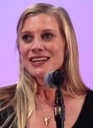 凱蒂·薩霍夫 凱蒂·薩霍夫