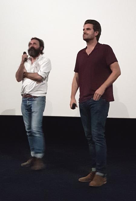 窺機警探偵查事件