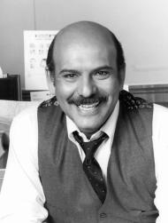 René Enríquez 电影 串行 (大全) René Enríquez 电影 串行 (大全)