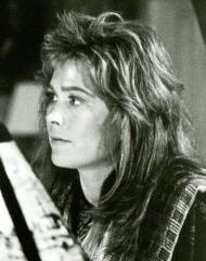 罗珊妮·哈特 罗珊妮·哈特